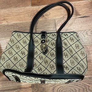 Dooney & Bourke bag